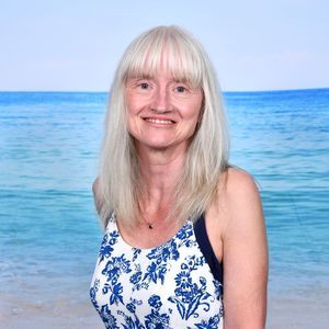 Meet your Posher, Laurie